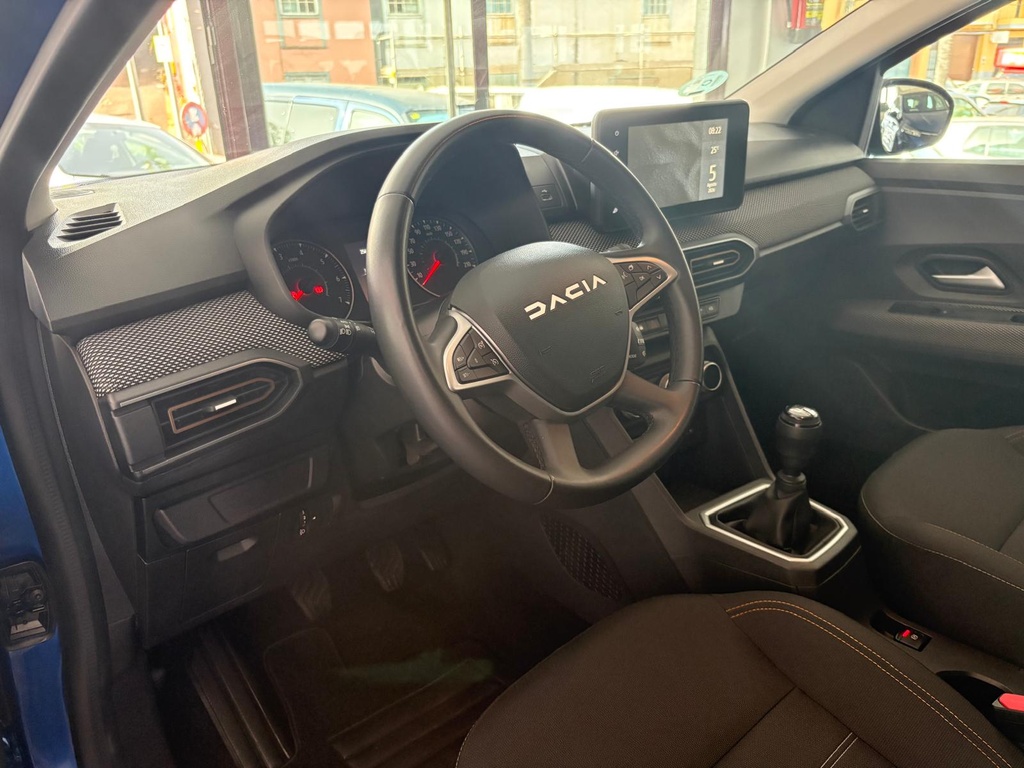 DACIA SANDERO